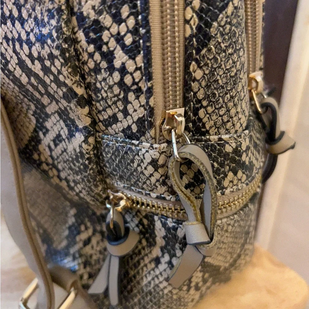 Alexis Bendel Chic Snakeskin Pattern Backpack - Picture 9 of 15